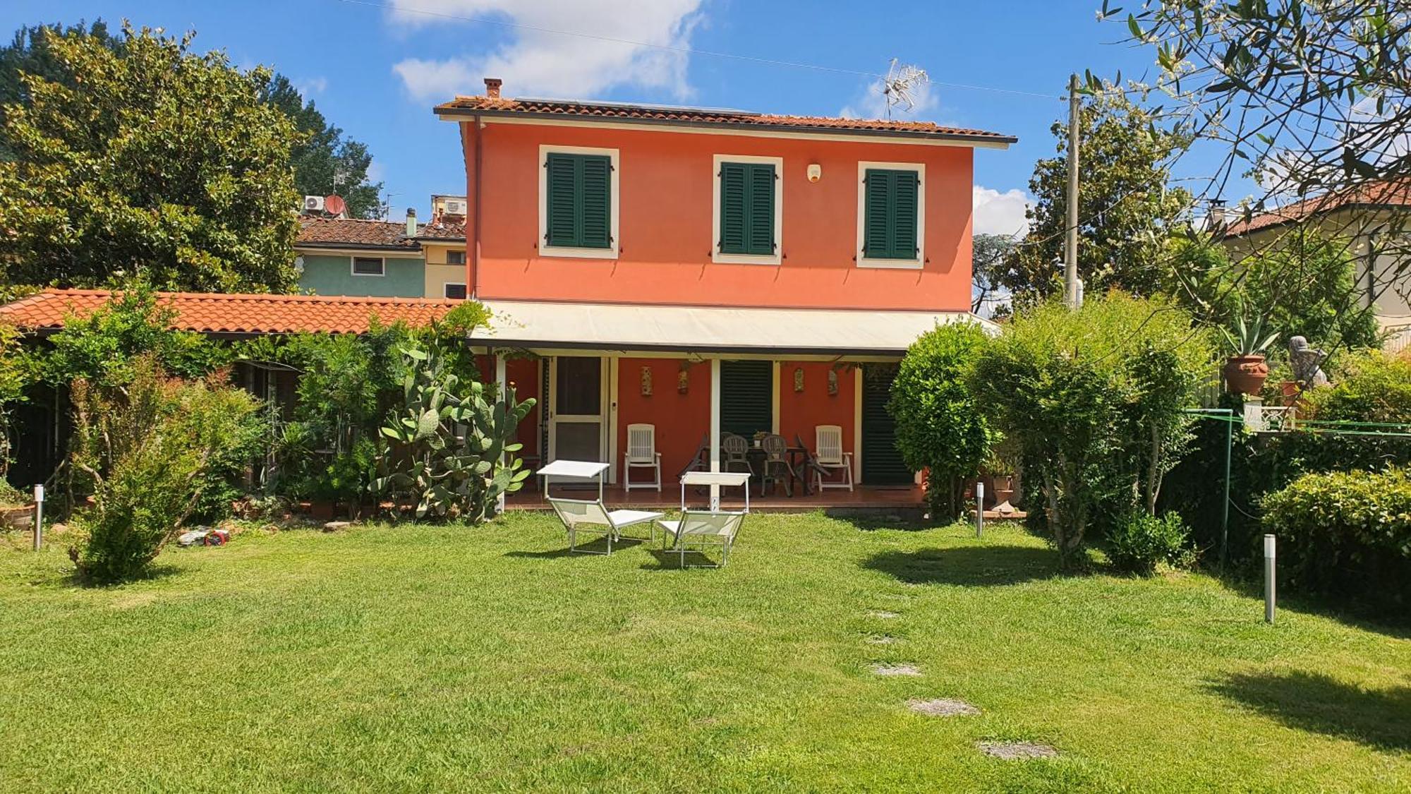 La Casa Delle Buone Letture Villa Lucca Eksteriør bilde